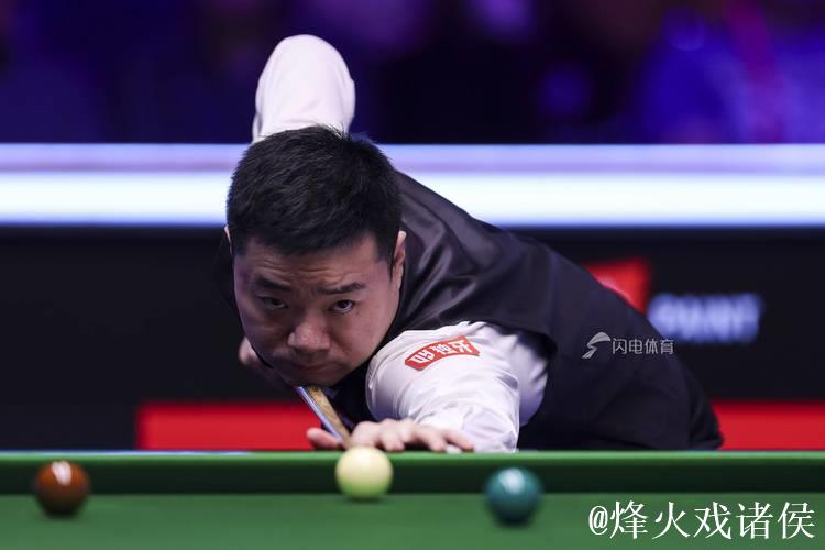 丁俊晖力克海菲尔德6-4 中国5将强势晋级斯诺克国锦赛16强